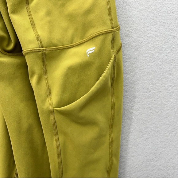 Fabletics Women's Thyme Oasis Pureluxe High Waisted Twist 7/8 Legging Size Large - Picture 7 of 7